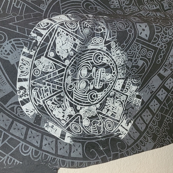 B & R Cancun Mexico Aztec short sleeve top - Picture 3 of 5